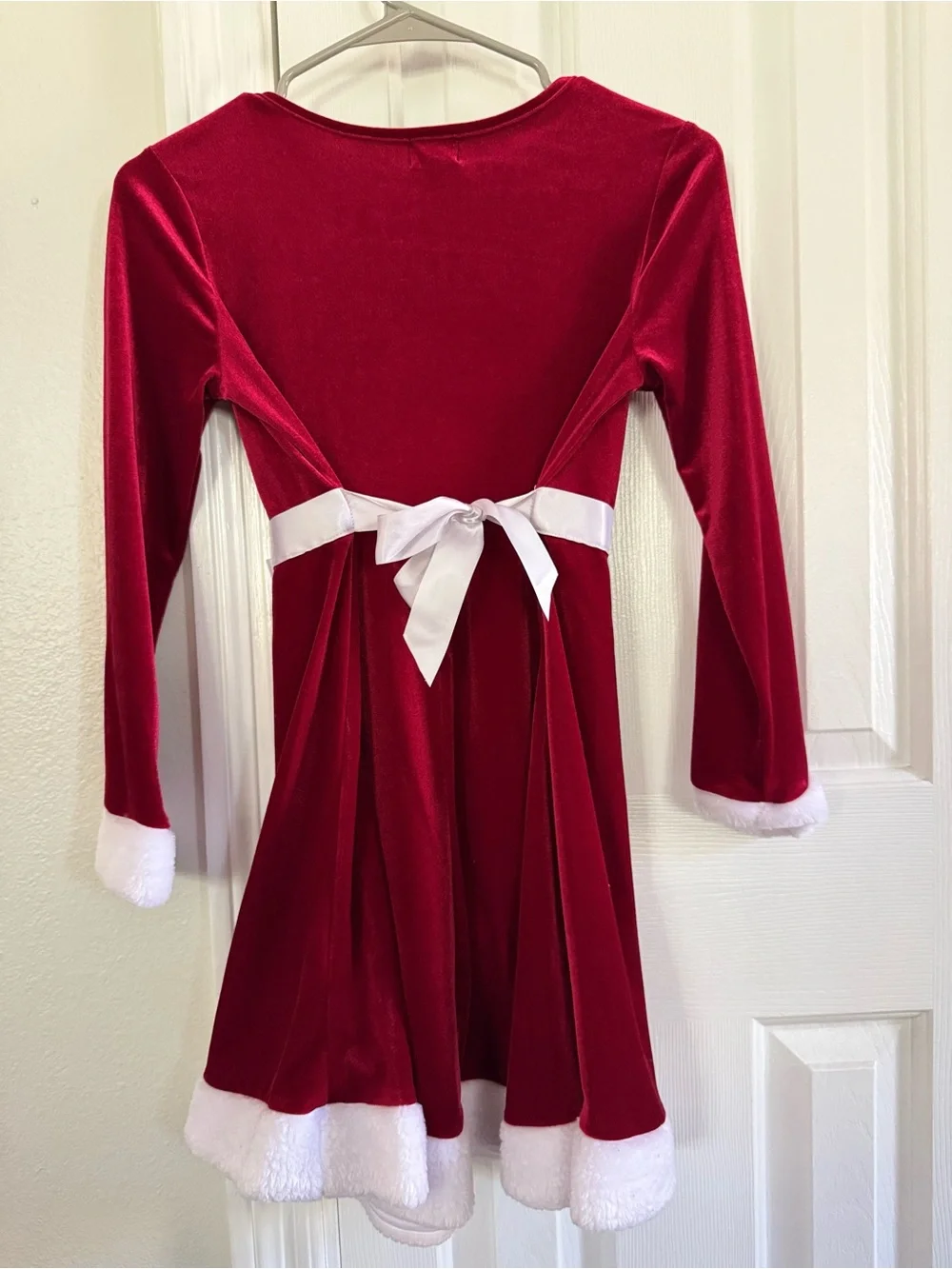 lilt festive red